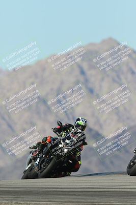 media/Dec-04-2025-Racers Edge (Thu) [[5ebc9f124d]]/3-B Group/6-Session 4 (Turn 9)/